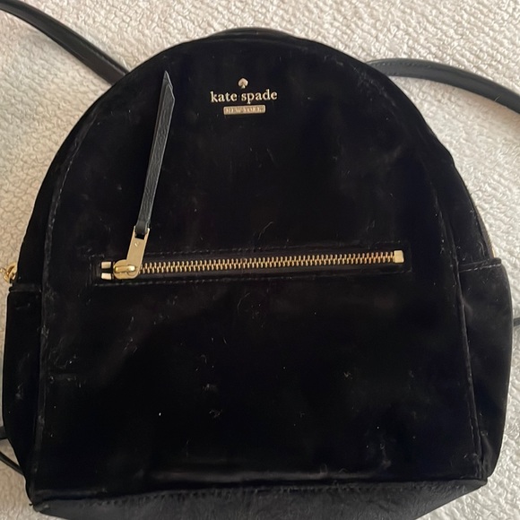 kate spade Handbags - Kate Spade small backpack.